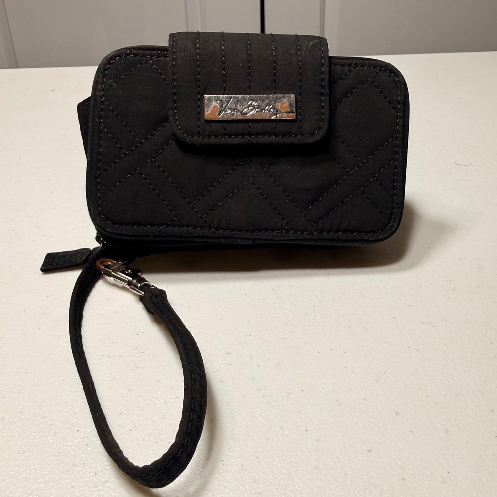 Vera Bradley Black Quilted Microfiber Smartphone Wristlet Wallet Case OS